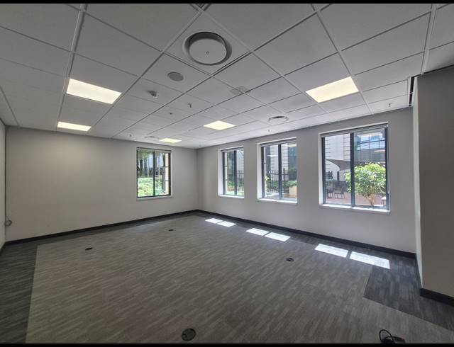 60M² OFFICE TO LET IN SANDTON CENTRAL